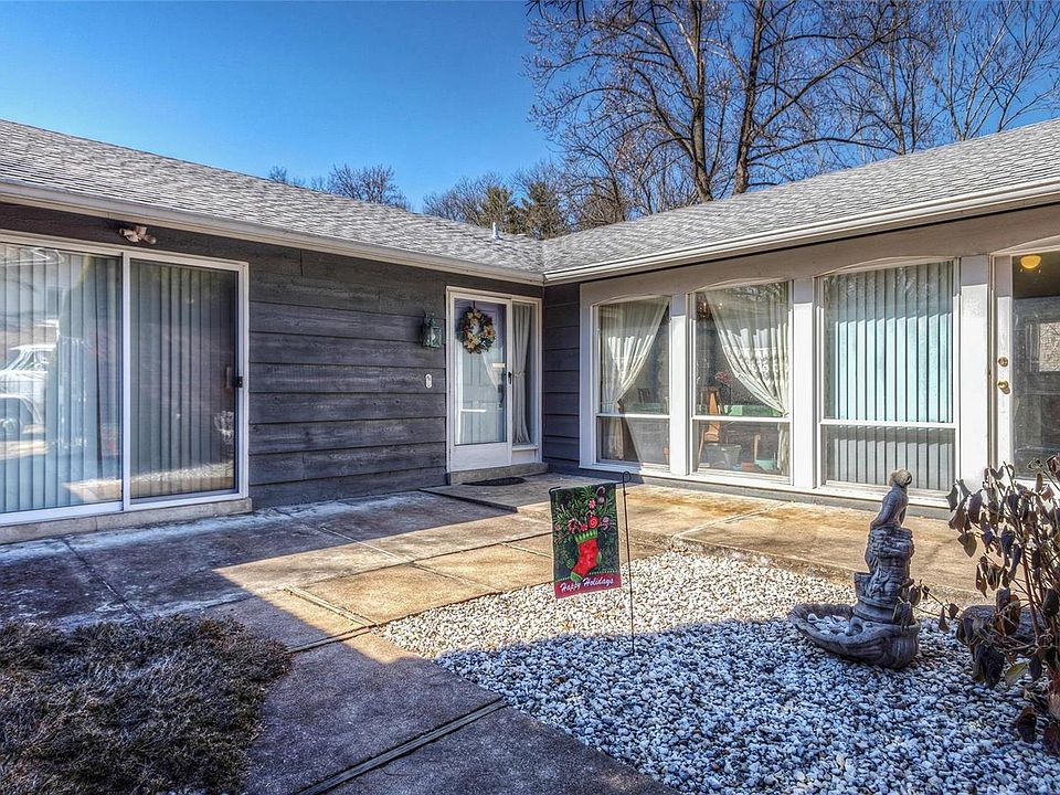 1st image of 425 Glenmeadow Dr