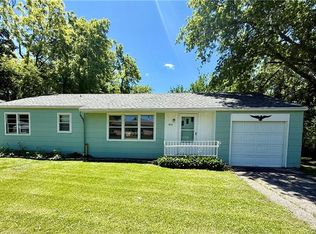 802 E Roseberry St, Hopkins, MO 64461