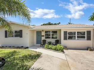 134 SW 9th Ave, Boynton Beach, FL 33435