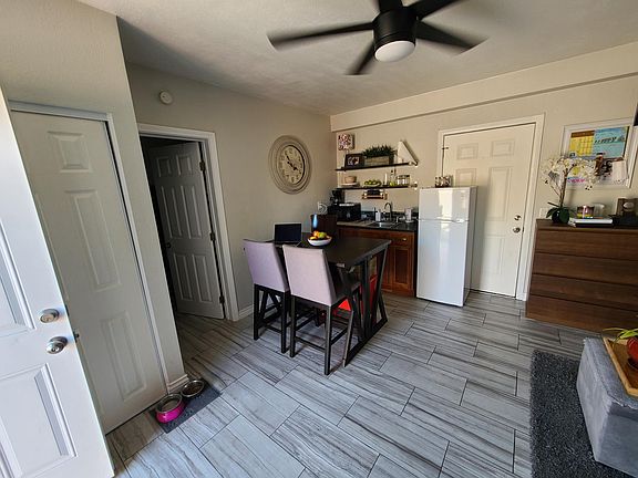 3rd image of 5858 Briercrest Ave