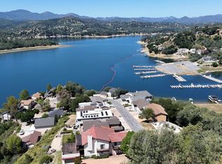 8213 Bass Point Rd, Bradley, CA 93426