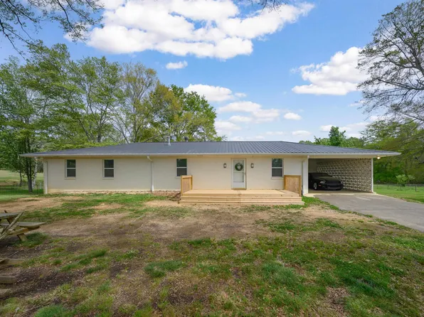 443 Huff Ln, Springville, AL 35146