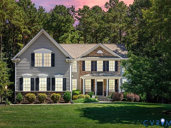 2nd image of 10032 Meadow Pond Dr