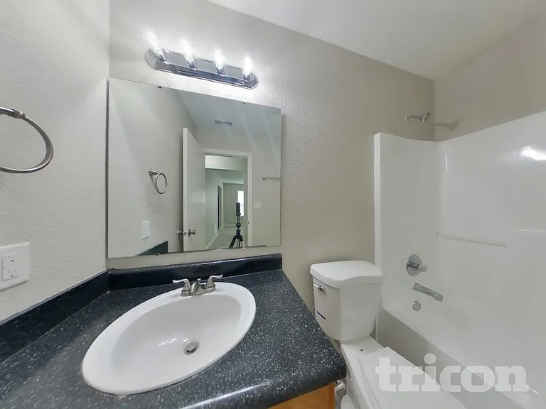 1836 Farm Meadow Dr — Photo 16