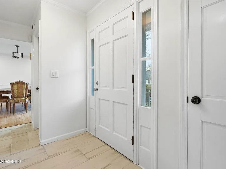 600 N Edgemere Dr — Photo 11