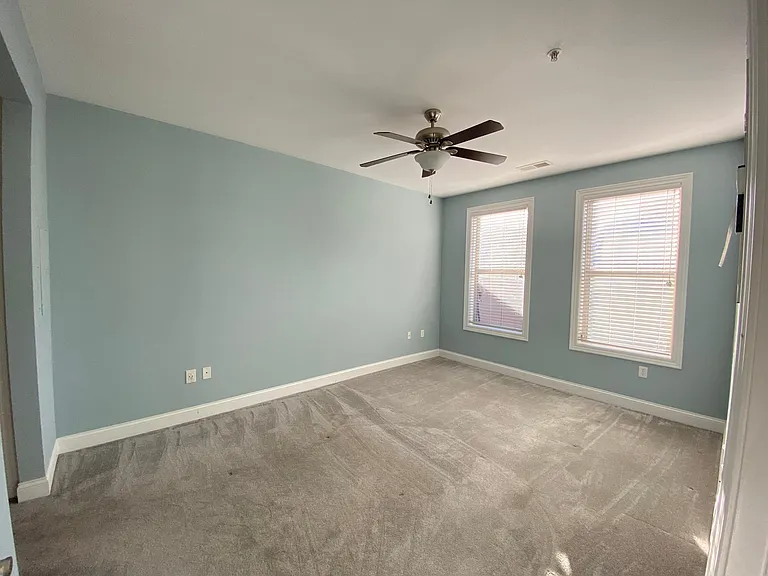 953 Ingleside Ave #116 — Photo 11