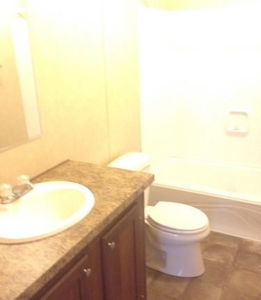 5th image of 6012 Glenwood Dr