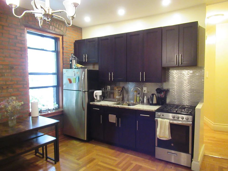 1st image of 1647 Union St APT 4B