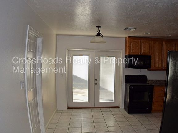3rd image of 1460 NE 21st St