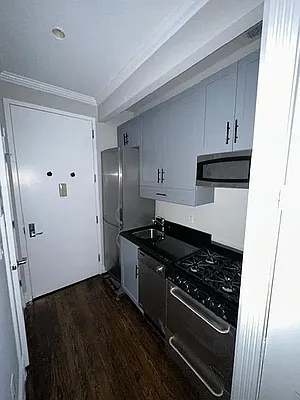 Rented by REAL New York | media 9