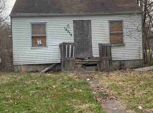 15376 Dacosta St, Detroit, MI 48223