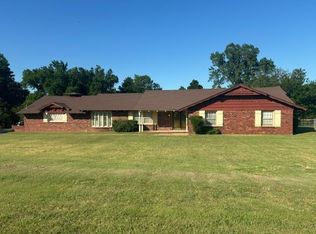 2724 NE Orlie Dr, Forest Park, OK 73121