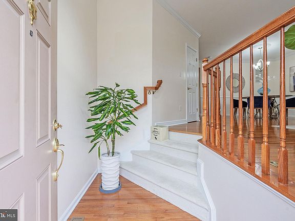 2nd image of 4592 Barringer Pl