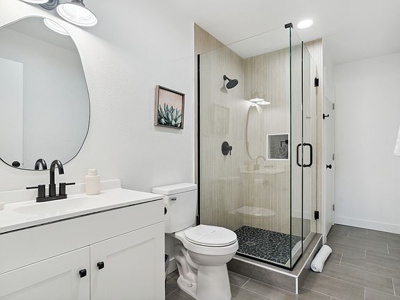 3rd image of 8433 E Palm Ln #A