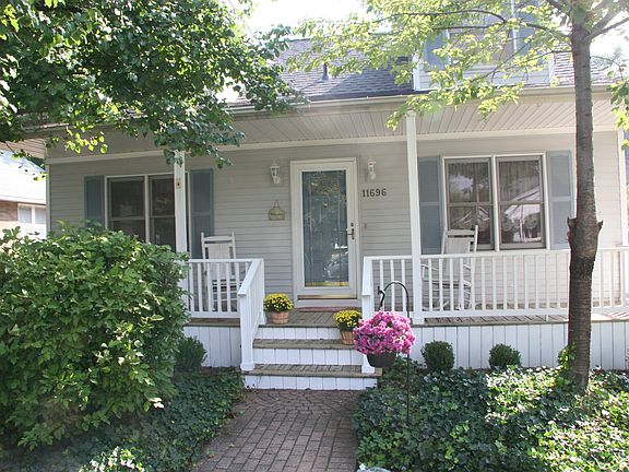 2nd image of 11696 Brownell Ave