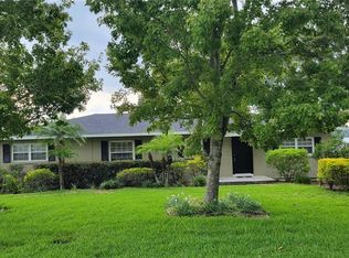1000 Lakeshore Dr, Auburndale, FL 33823