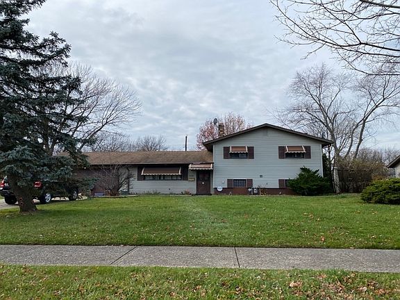 4th image of 5684 Meadow Ln