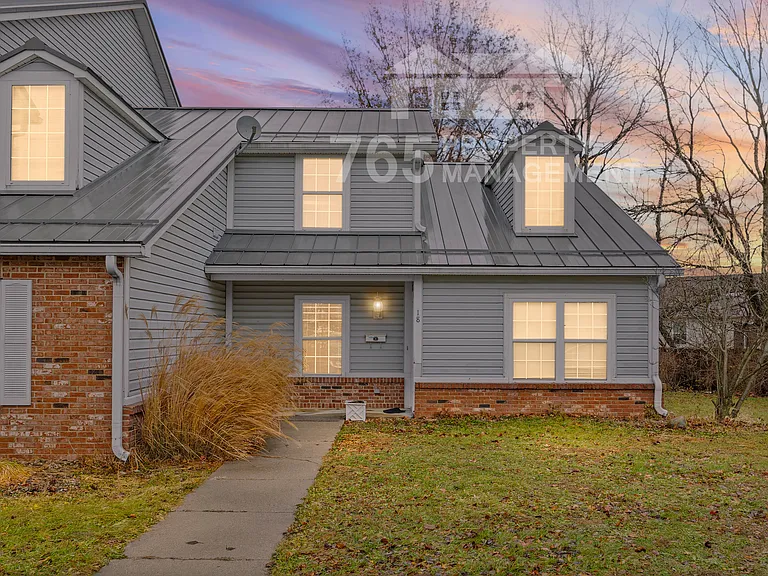 70 Bridgewater Ct #18 — Photo 2