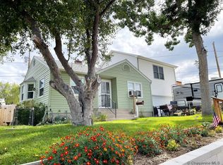 2121 Park Pl, Cheyenne, WY 82001