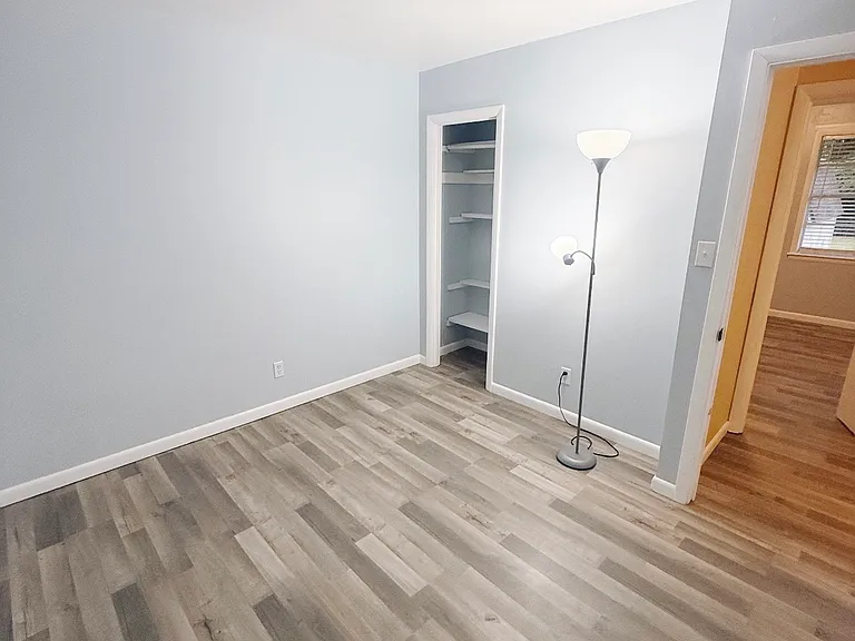 1688 Clyde Pl — Photo 15