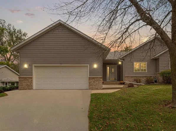 945 Rice St, Faribault, MN 55021