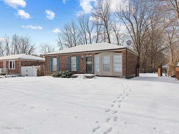 2nd image of 218 Glissade Dr