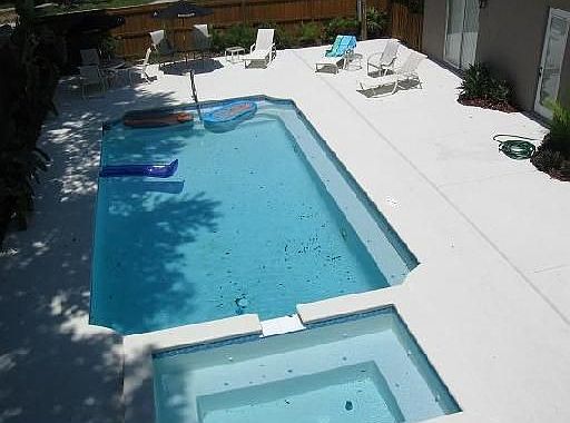 3rd image of 4020 W Palmira Ave