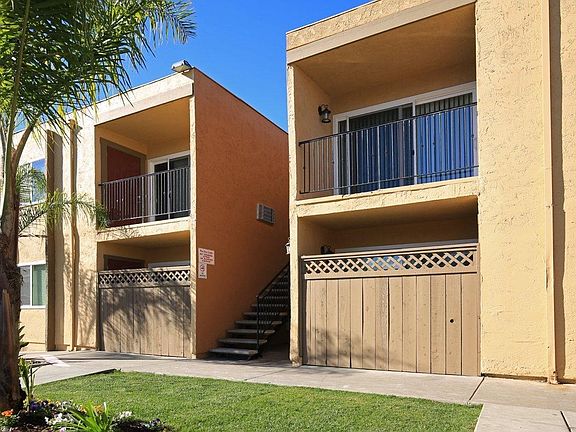 4th image of 9233 Kenwood Dr #2