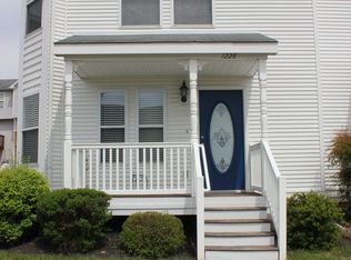 1228 Victorian Village Dr, Harrisonburg, VA 22802
