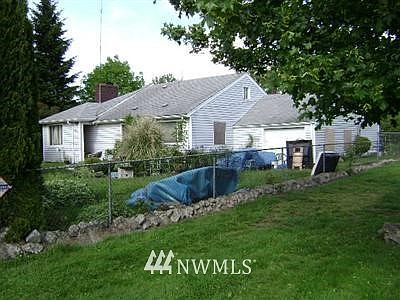 1st image of 6715 E Portland Avenue