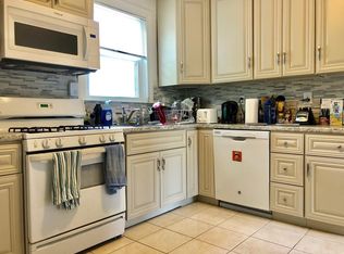 41 Daniels St UNIT 2, Medford, MA 02155