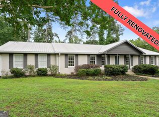 570 Cedar Creek Dr, Athens, GA 30605
