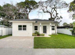 2039 NW 152nd Ter, Miami Gardens, FL 33054