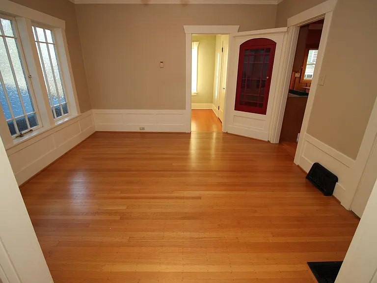 4227 Burke Ave N — Photo 6