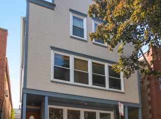 2302 N Leavitt St #2, Chicago, IL 60647