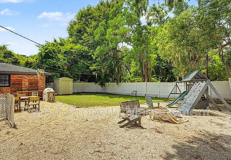 1332 Grace Dr — Photo 30
