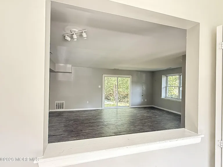207 E Winged Foot Ct — Photo 6