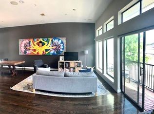 1318 Welch St, Houston, TX 77006