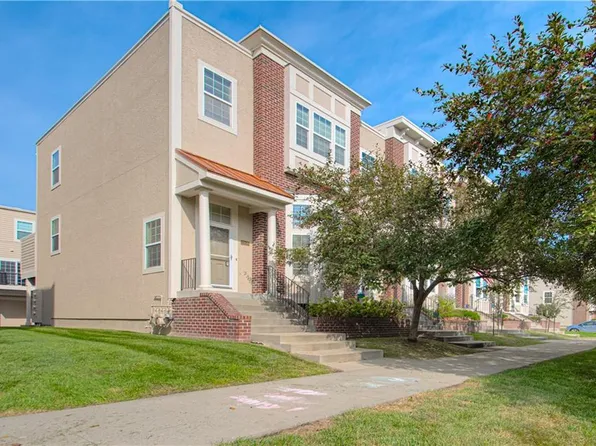 2908 Erie Park, Kansas City, MO 64116