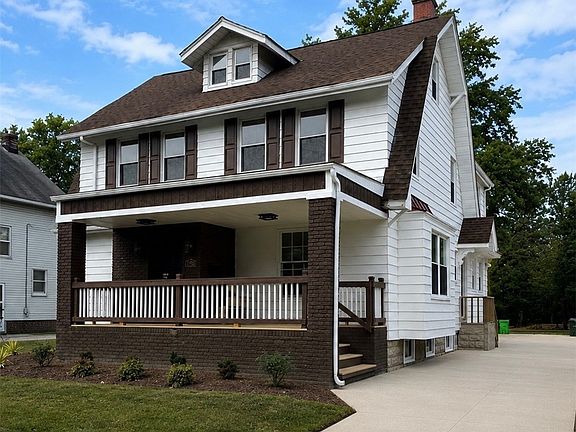 3rd image of 1720 Beaconwood Ave
