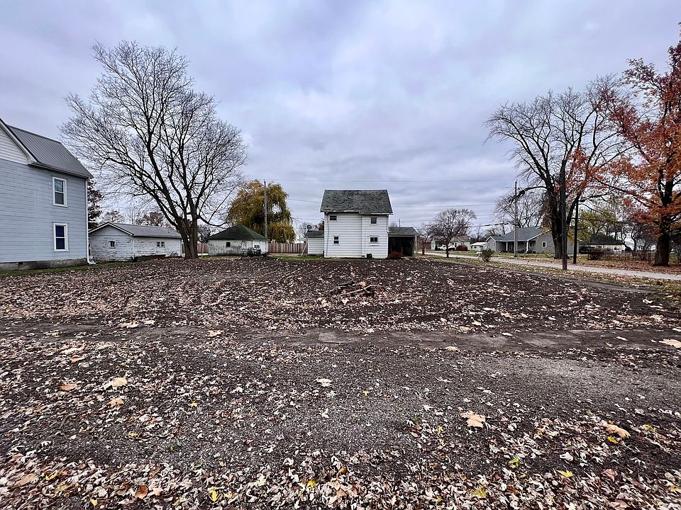 2nd image of 201 W Shute St