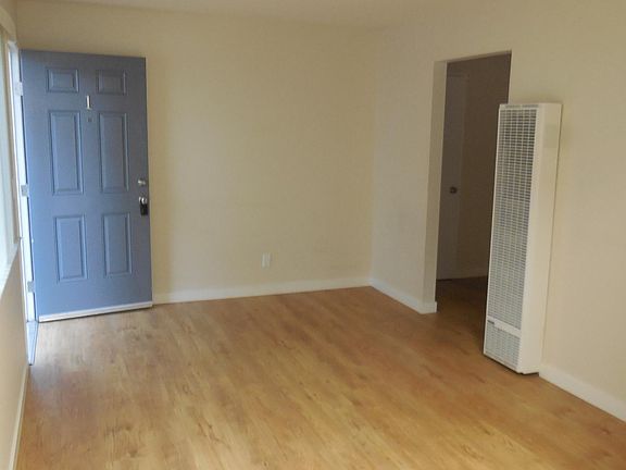 4th image of 316 Lincoln St APT 1