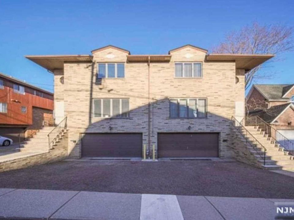1st image of 2417 Hammett Ave