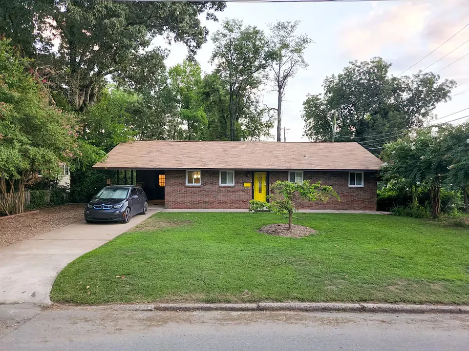 112 E B Ave