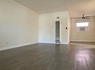 2001 N Beachwood Dr #B, Los Angeles, CA 90068