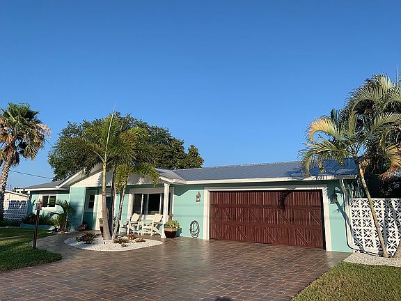 2nd image of 320 Gaugin Dr