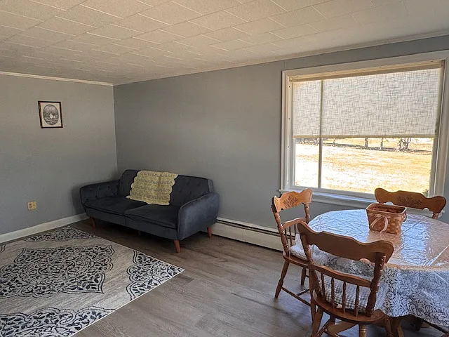 2 bed, $1,000 — Photo 2