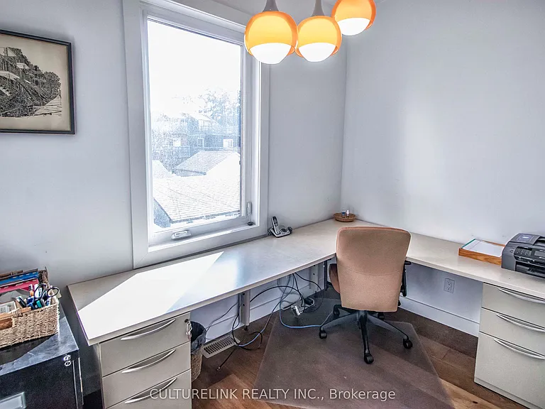 121 Montrose Ave #UPPER — Photo 15