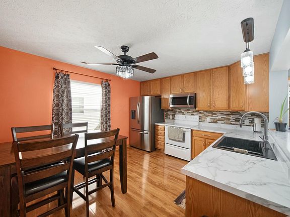 4th image of 3167 Hogan Way