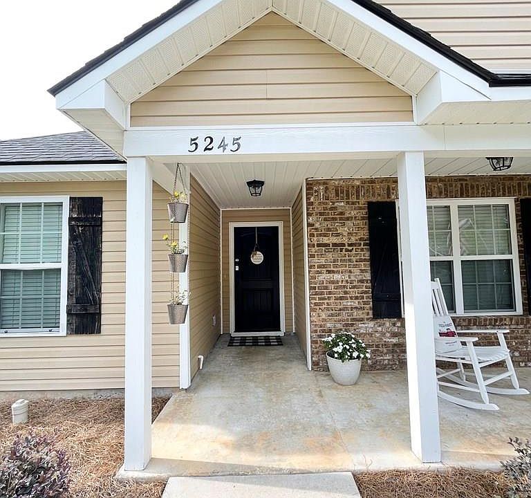 1st image of 5245 Greyfield Cir